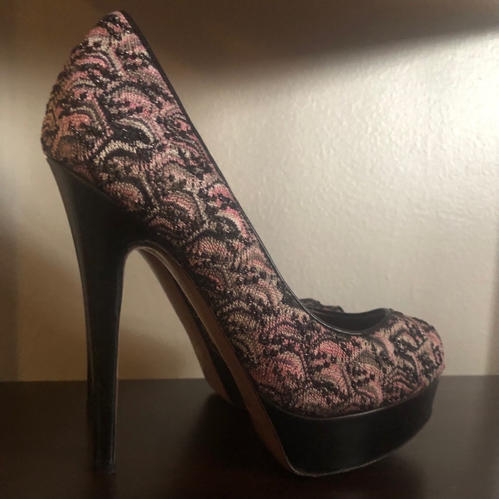 Missoni platform peep toe pumps 36.5 New